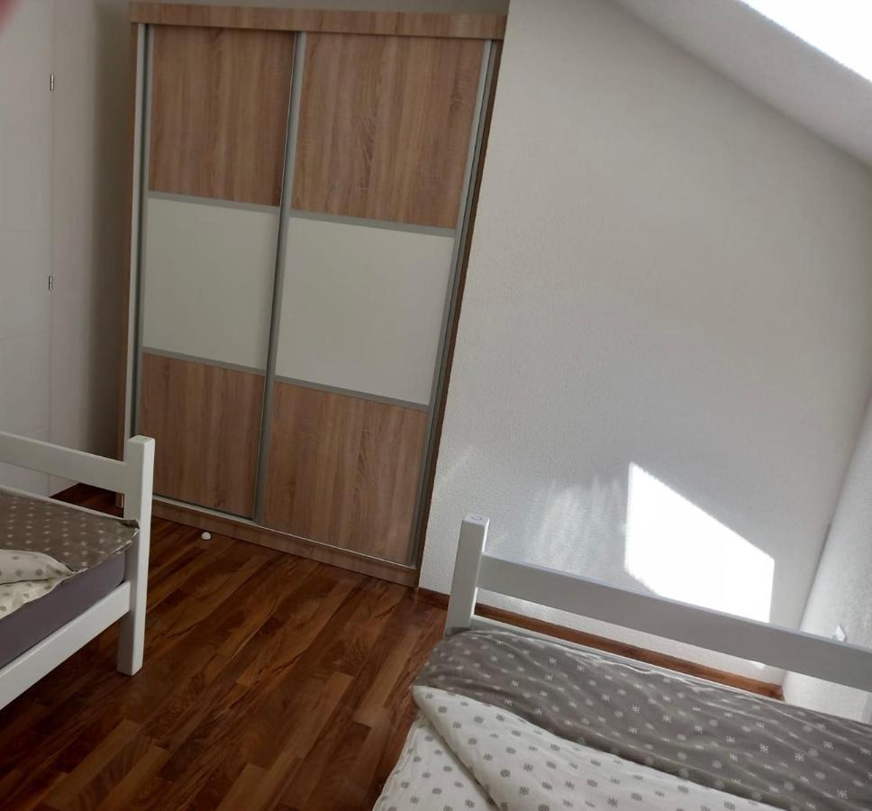 Apartmani Kaic Ливно Экстерьер фото